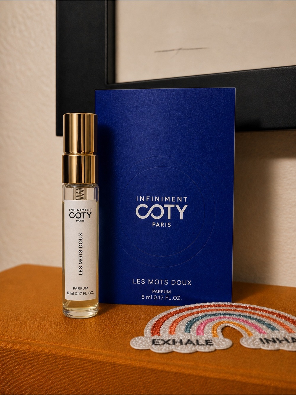 Coty Infiniment Les Mots Doux Parfum Roller - Blue & Gold